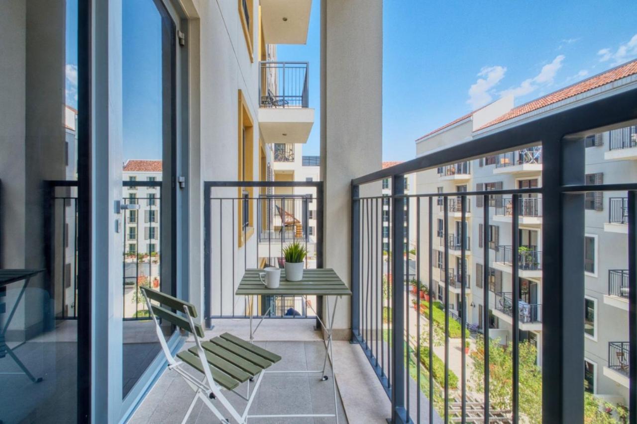 GuestReady - Chic coastal living at Port de La Mer - 3