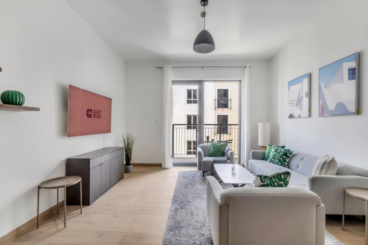 GuestReady - Chic coastal living at Port de La Mer - 5