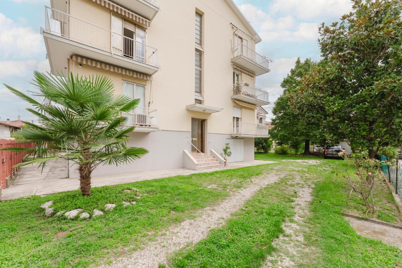 Elisa Flat - 15 min from Venice & Wi-Fi - 4