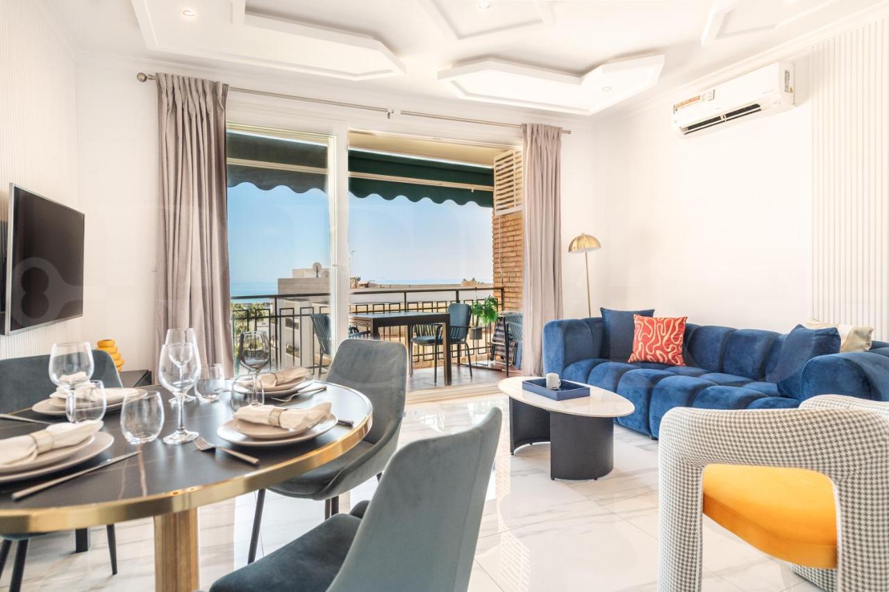 Modern Blue Oasis just 7 minutes from the Sea REMS