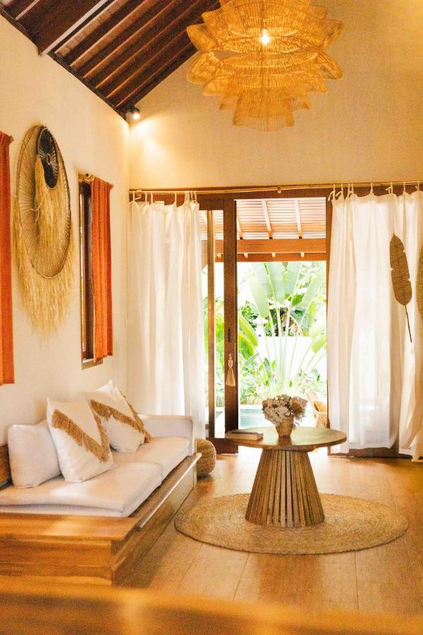 Luxe Manis Villas - 2