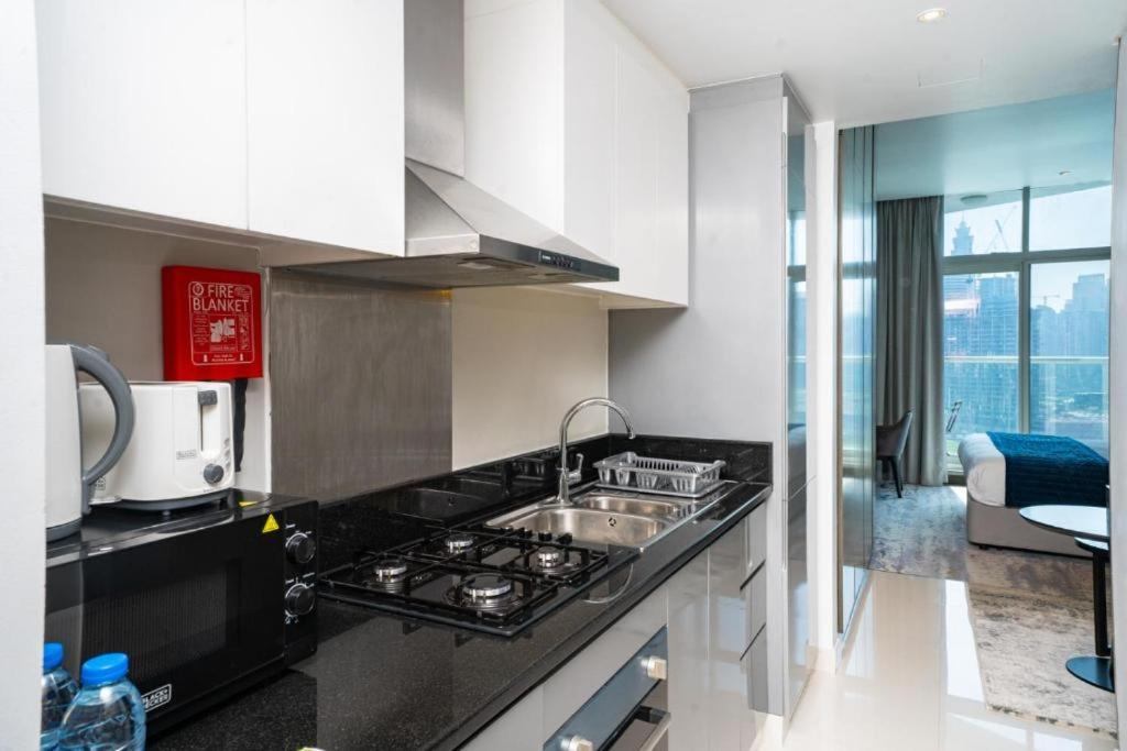 Luxury Canal View Studio with Pool Damac Maison Prive - 5