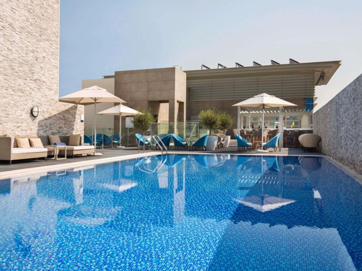 Novotel Bur Dubai - Healthcare City - 4