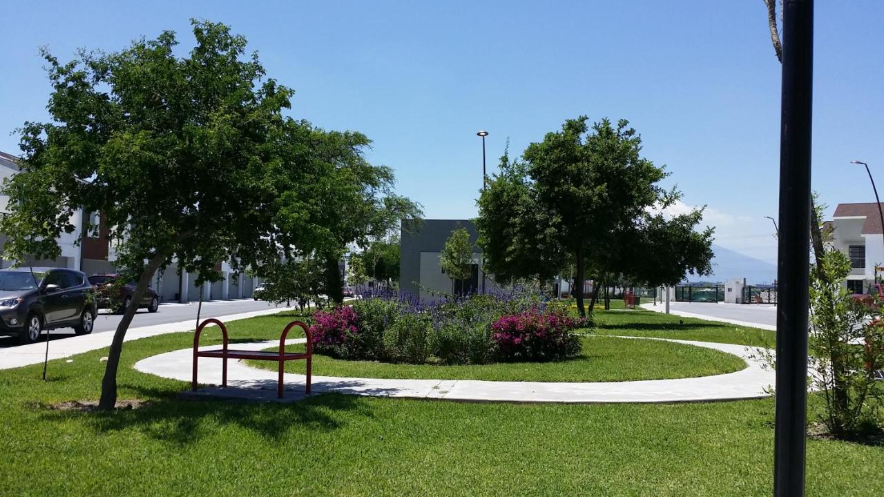 Monterrey Airport Short Long Term Suites モンテレイ 21年 最新料金