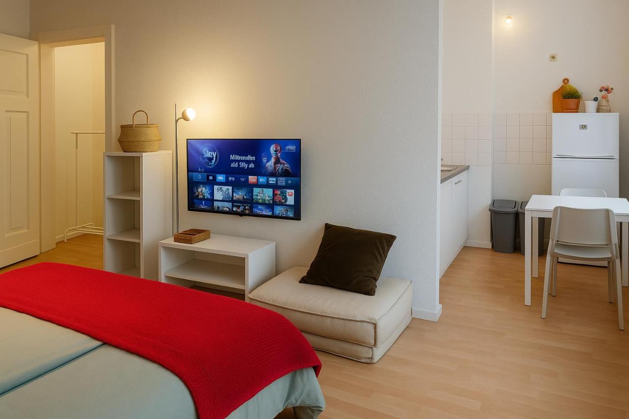 Charming Flat in Creative East Berlin - 2