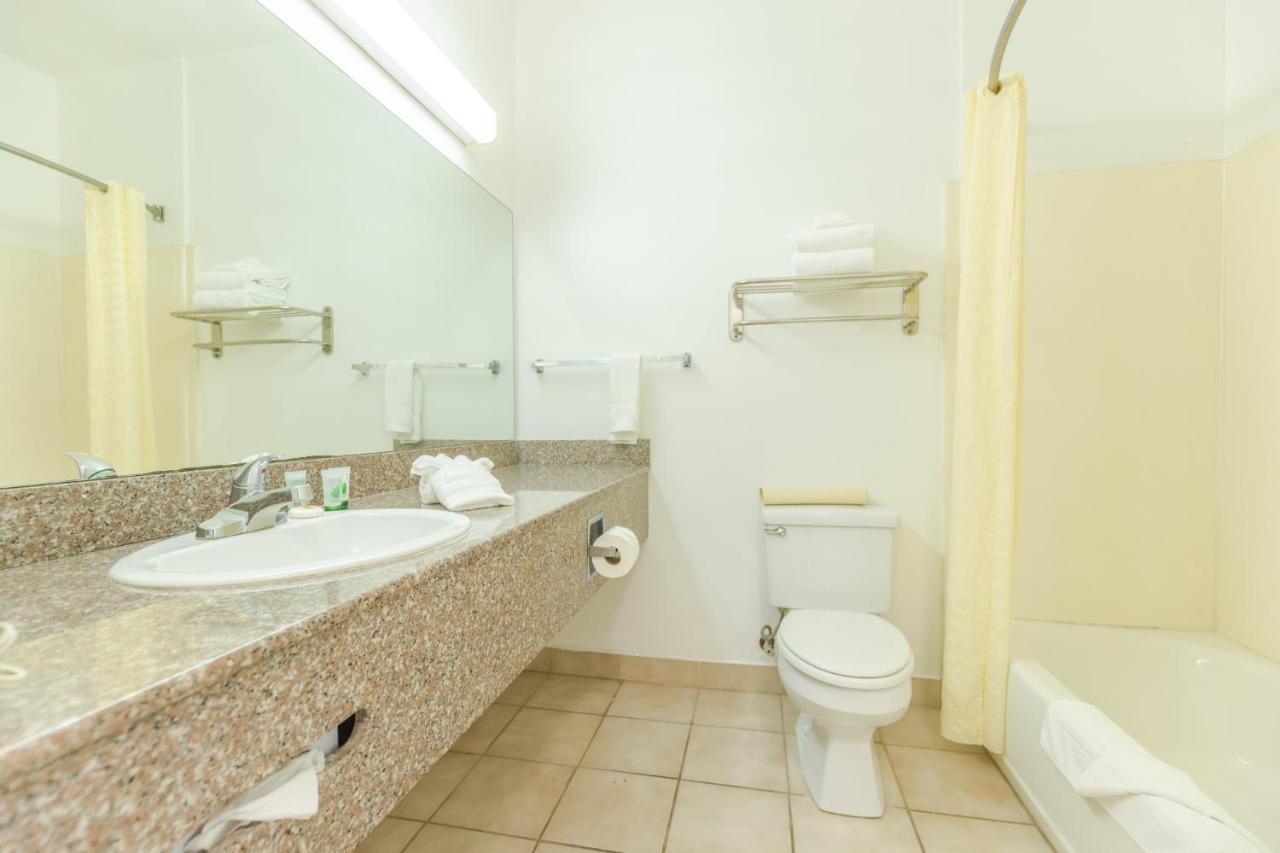Travel Inn — photo 2