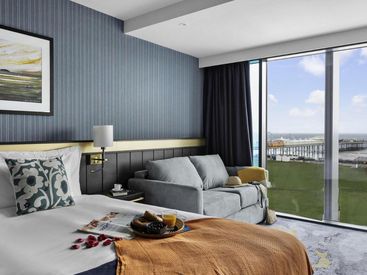 Deluxe Privilege Room with One Double Bed and Sofa Bed