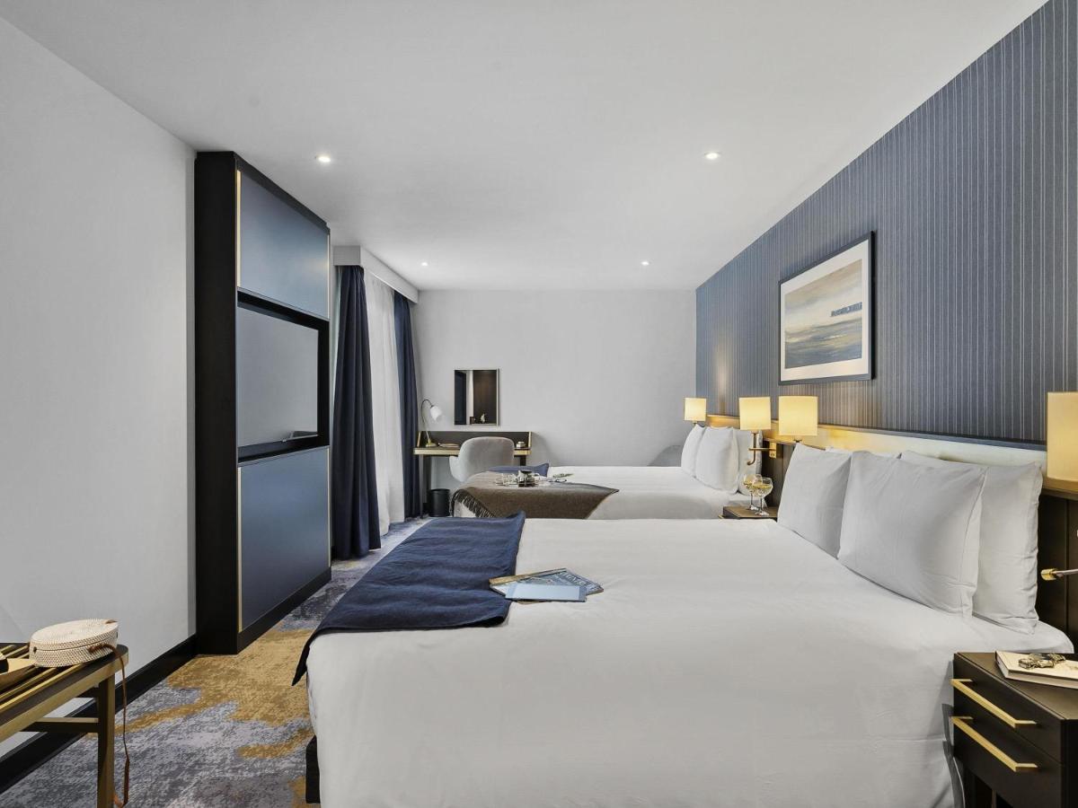 Classic Room with Two Zip Beds