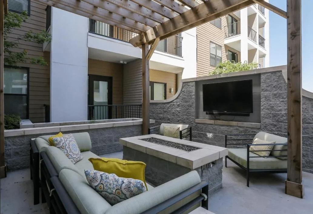 -NEW-The Nash Luxe, Pool, Gym, Nightlife! - 5