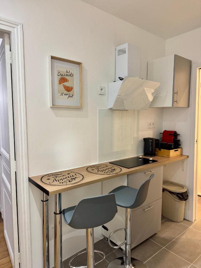 Pigalle Square - Modern apartment steps away from Moulin Rouge - 4