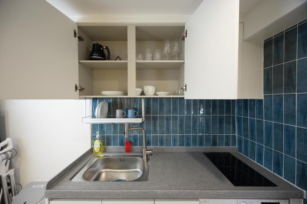 Gangnam Luxury Stay - 5 min to Yangjae Stn - Newly Renovated - 3