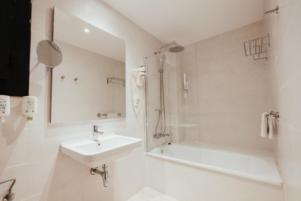 Ramblas Apartments - 3