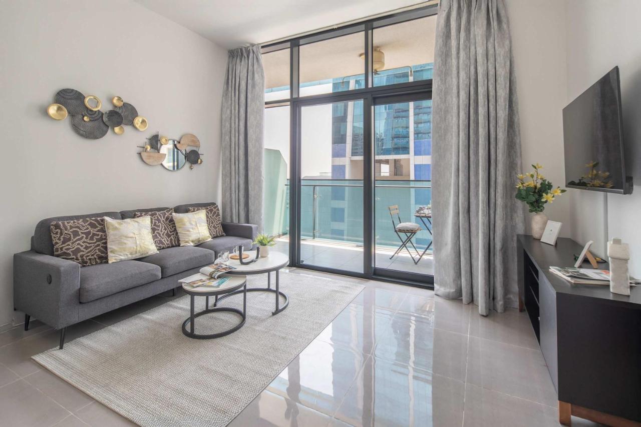 Frank Porter - Merano Tower