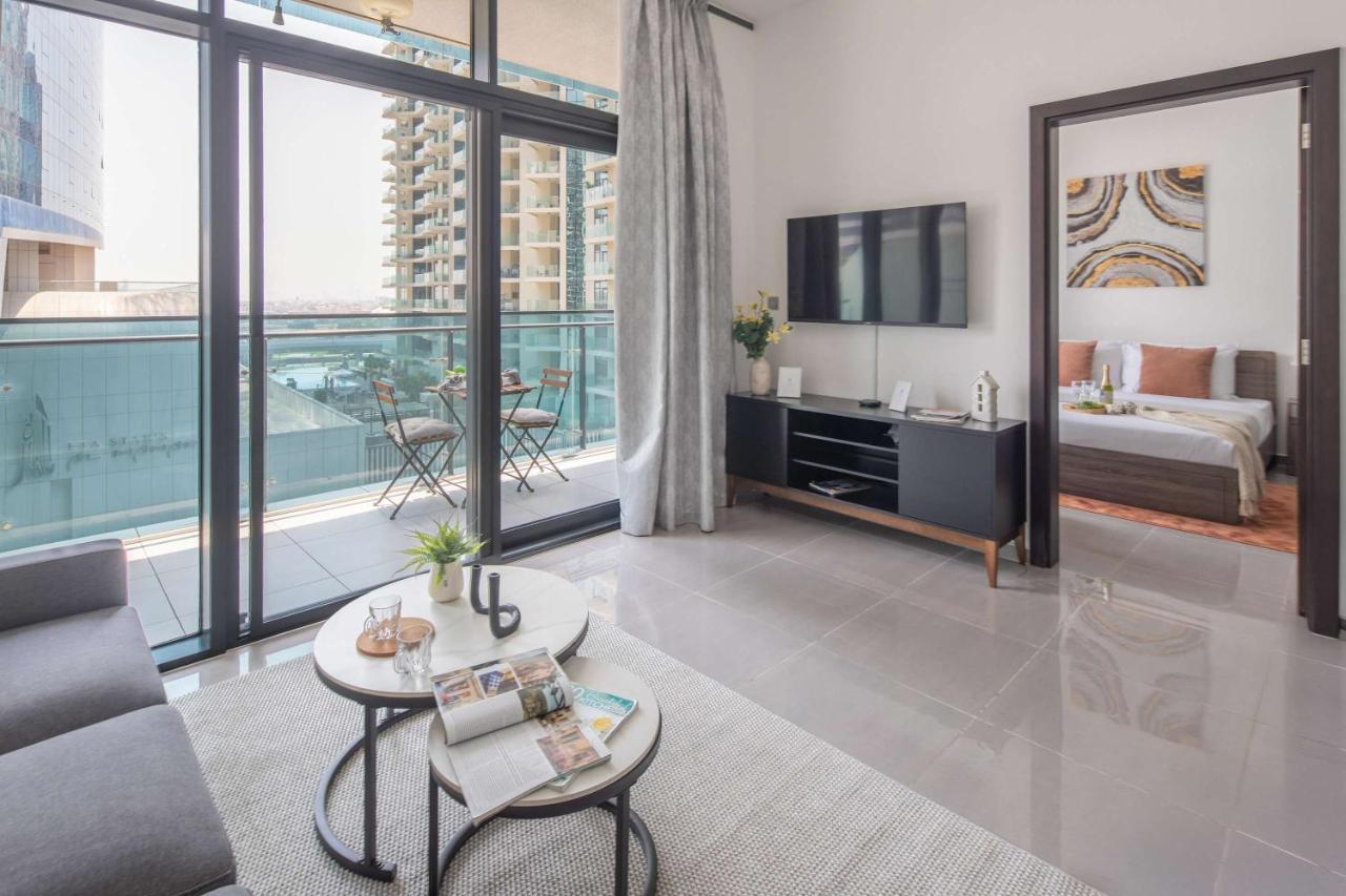 Frank Porter - Merano Tower - 2