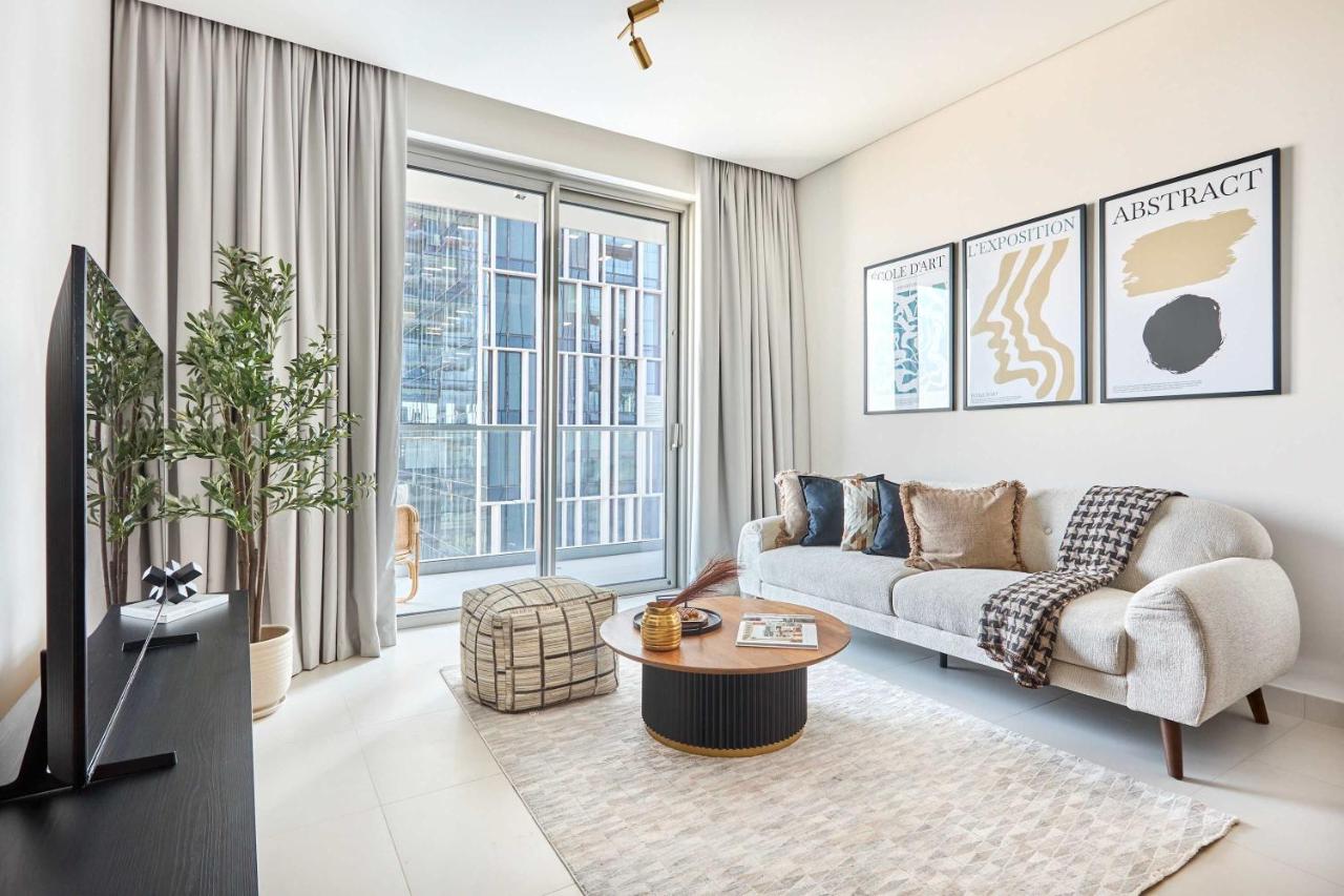 Frank Porter - Vida Dubai Mall Tower 2