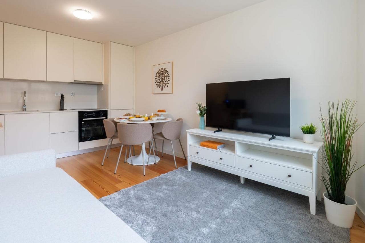 Modern & Bright Flat in Cedofeita by HostWise - 3