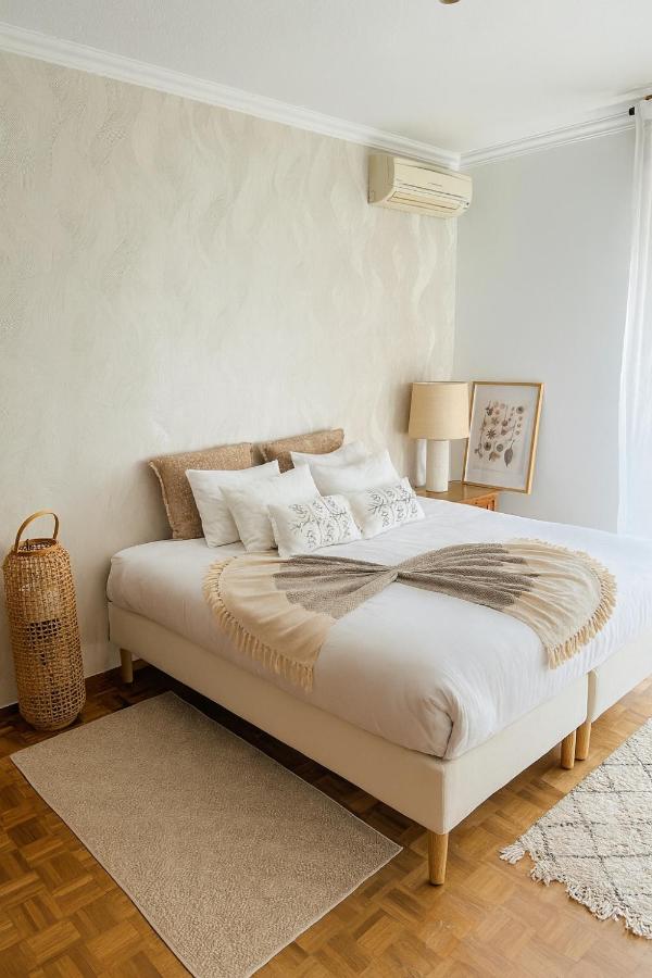 Soar Home l OLIVAIS AIRPORT l Premium Climate Comfort & Quick Airport Access