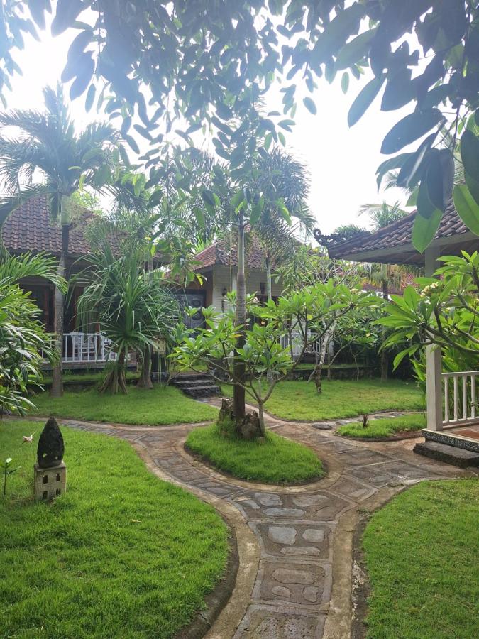 The Blue Lagoon Villas - 4