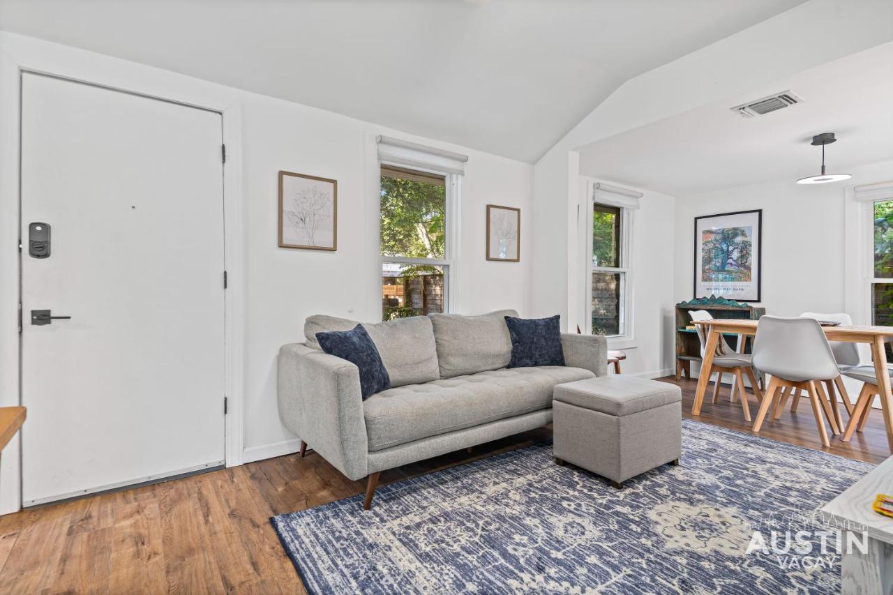 Walk to E. Austin Hotspots 2BR 1BA w Parking Dog-Friendly By Austin Vacay - 5