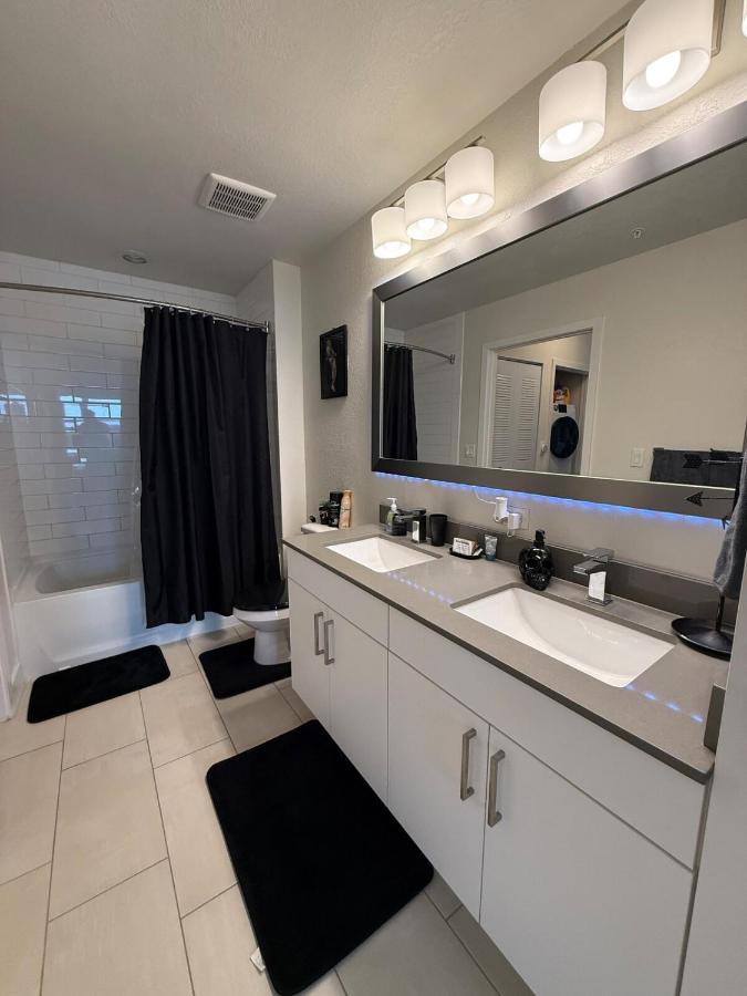 Edgewater Luxe 1BR - 3