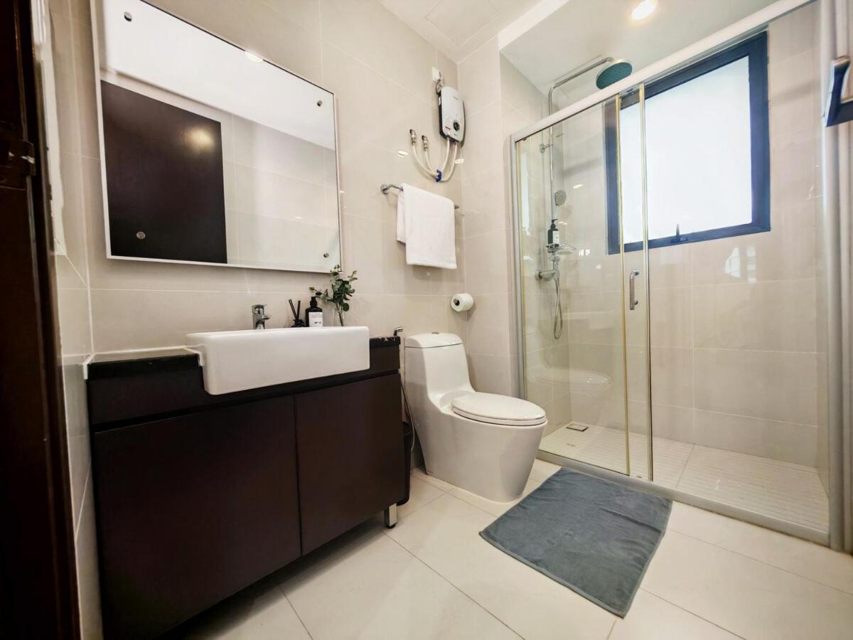 Danga Bay Point - 3BR Kid Scandi Lounge - 3