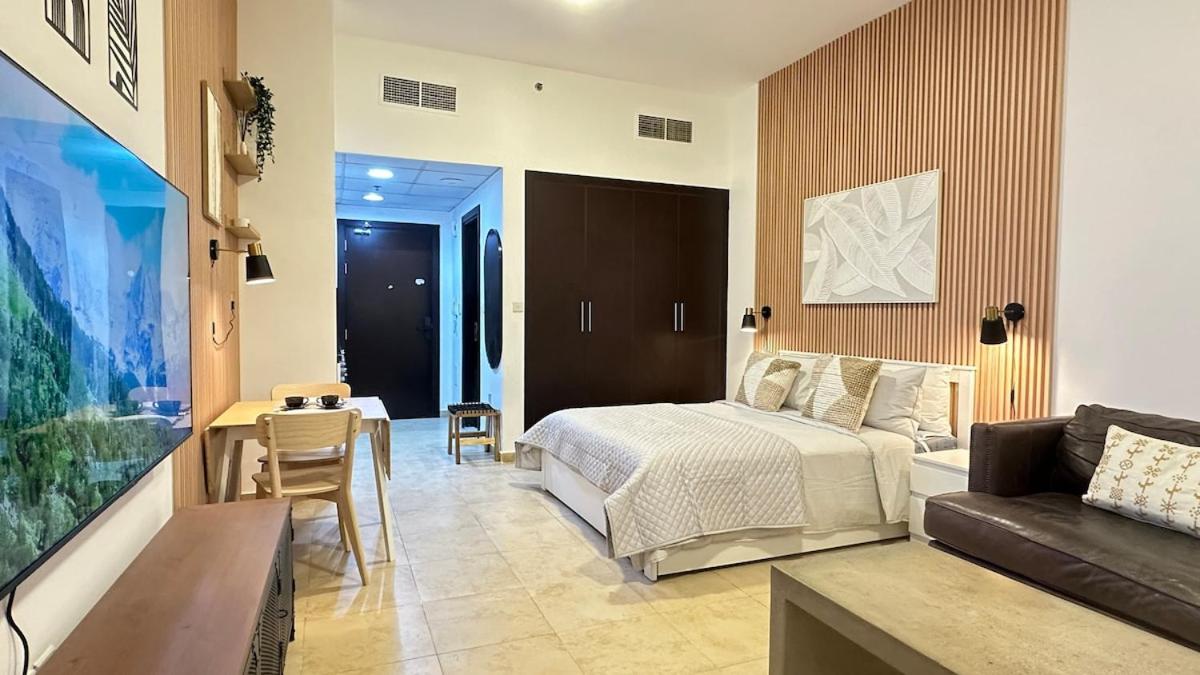 Cozy & Stylish Studio in Silicon Oasis - 2