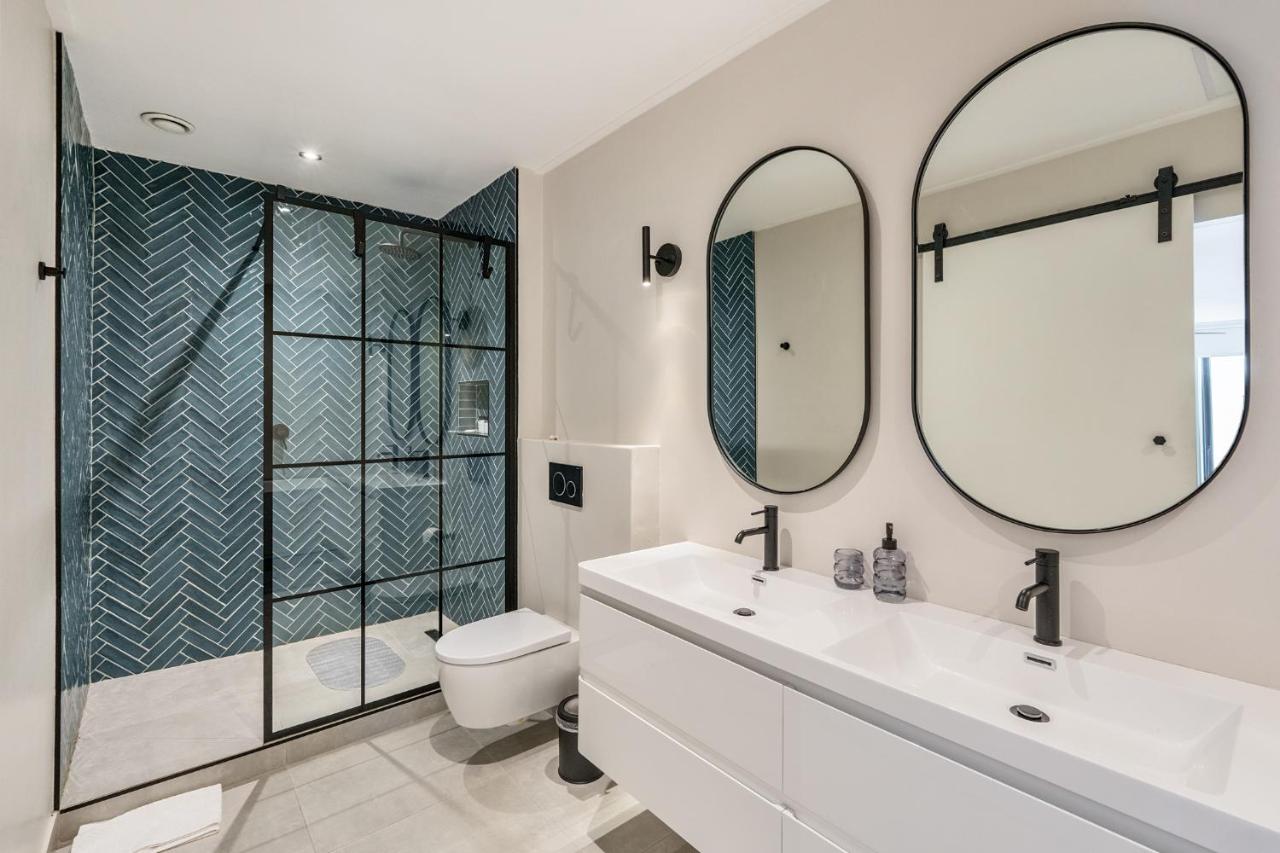 Trendy Sea Point Studio - 3