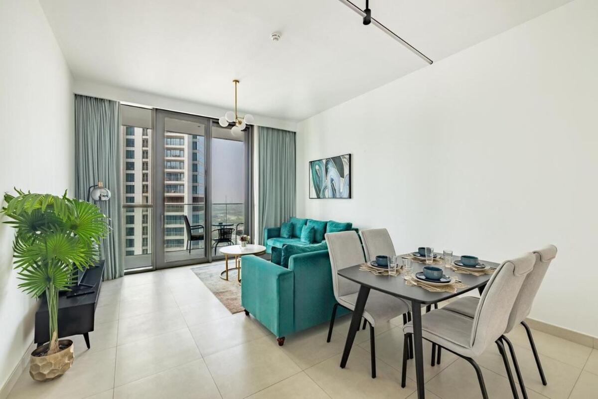 Central 2BR Downtown Views EB - 5