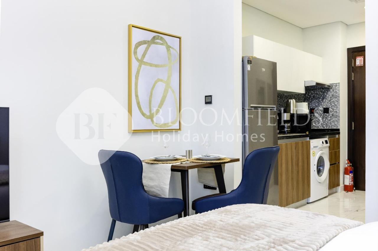 Bloomfields Elegant Pool View Stu The Gate - 4