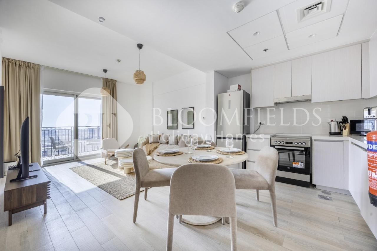 Bloomfields Stunning 1Br in Water Edge