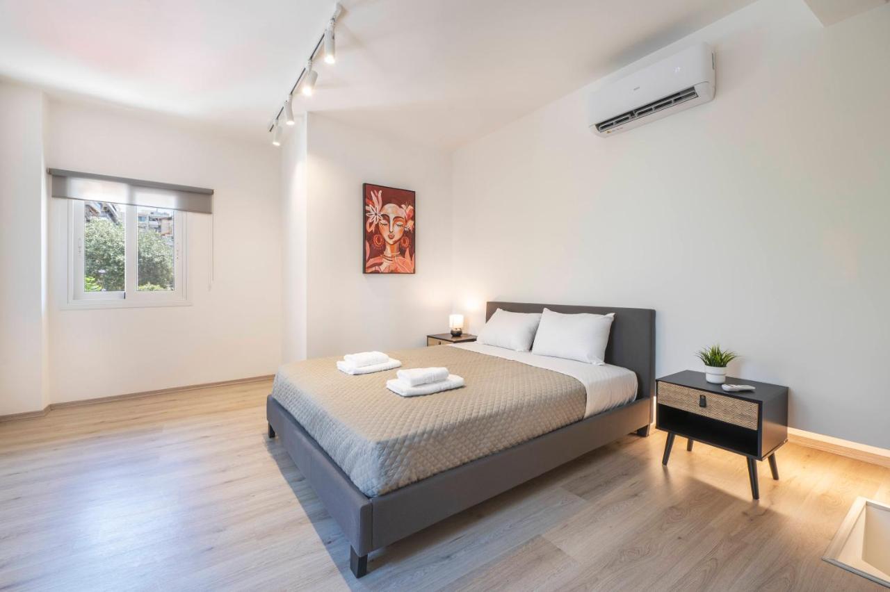 Oculus Kalithea Irakleous Apartments by Live&Travel - 2