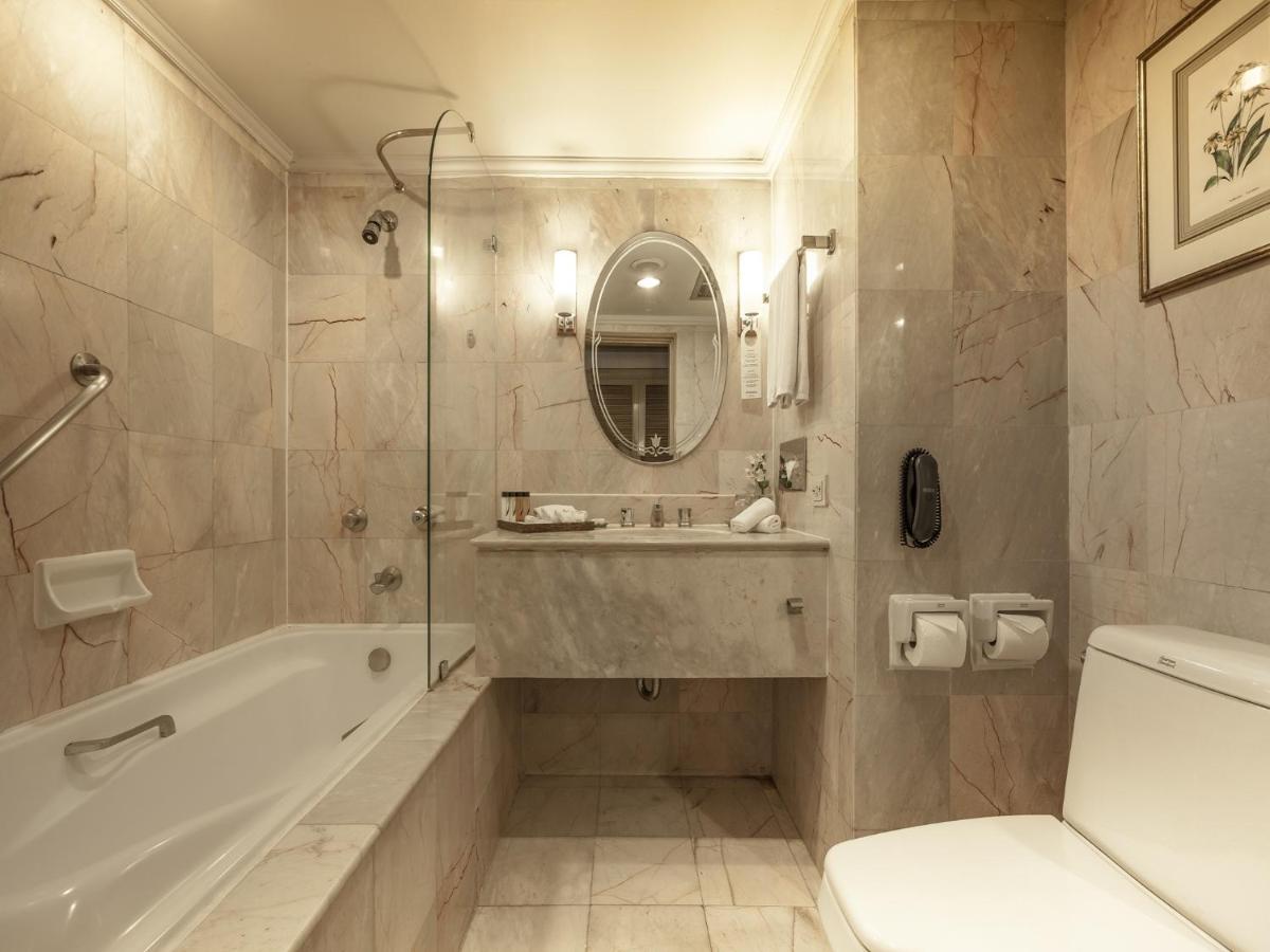 Arnoma Hotel Bangkok - 3