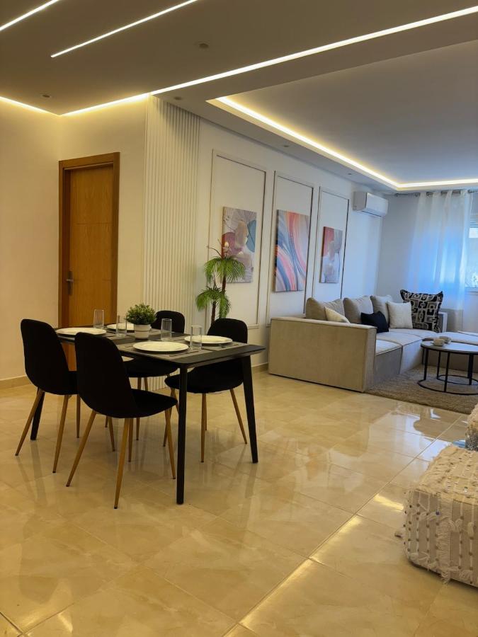 TheMoroccanVibes 2BR Downtown Netflix Fast WIFI Clim
