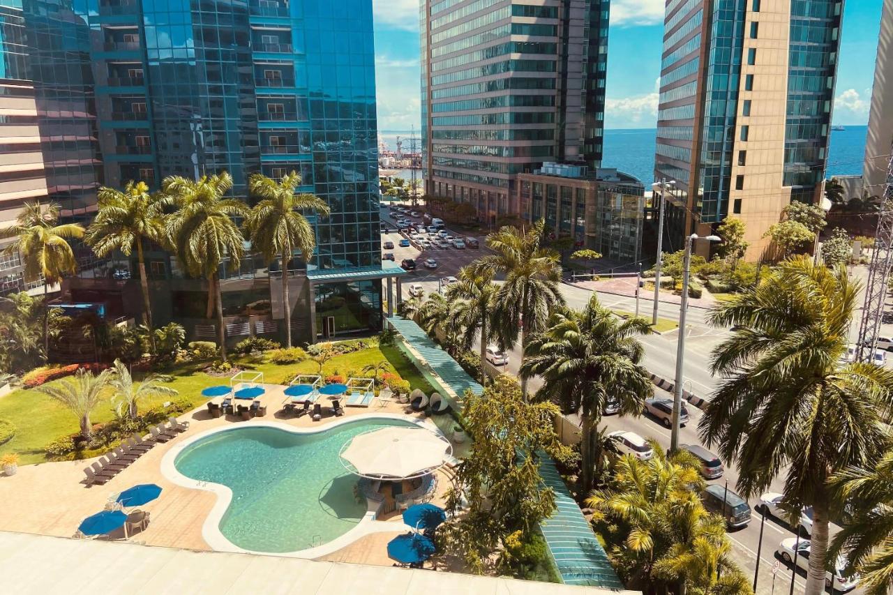 Radisson Hotel Trinidad - 2