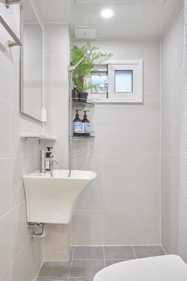 SEOHONG STAY #Seoul Station#Hongdae#Myeongdong - 3