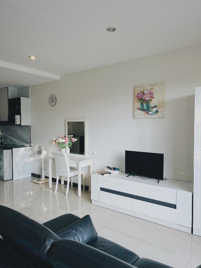 CHIC Beautiful apartment by the seaside, terrace, pool, free gym - 5