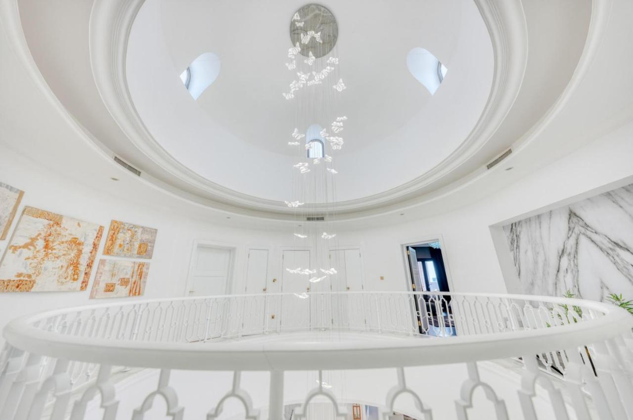 World Class Luxurious 5 BDR Villa In Palm Jumeriah - 3