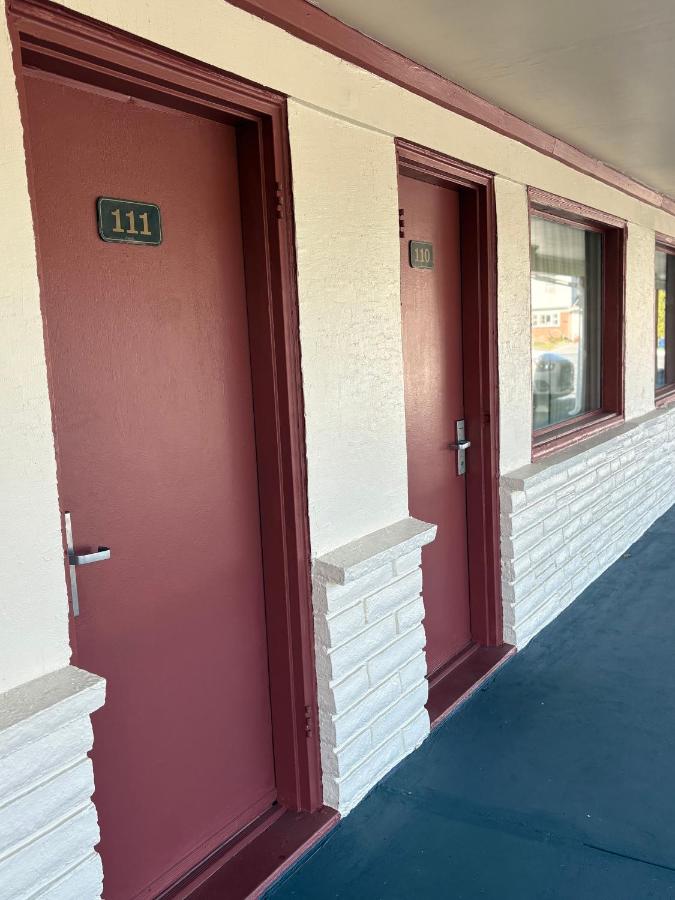 Hollywood Motel — photo 18