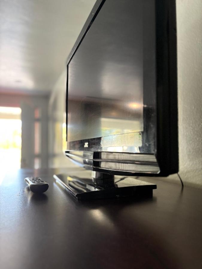 Hollywood Motel — photo 10