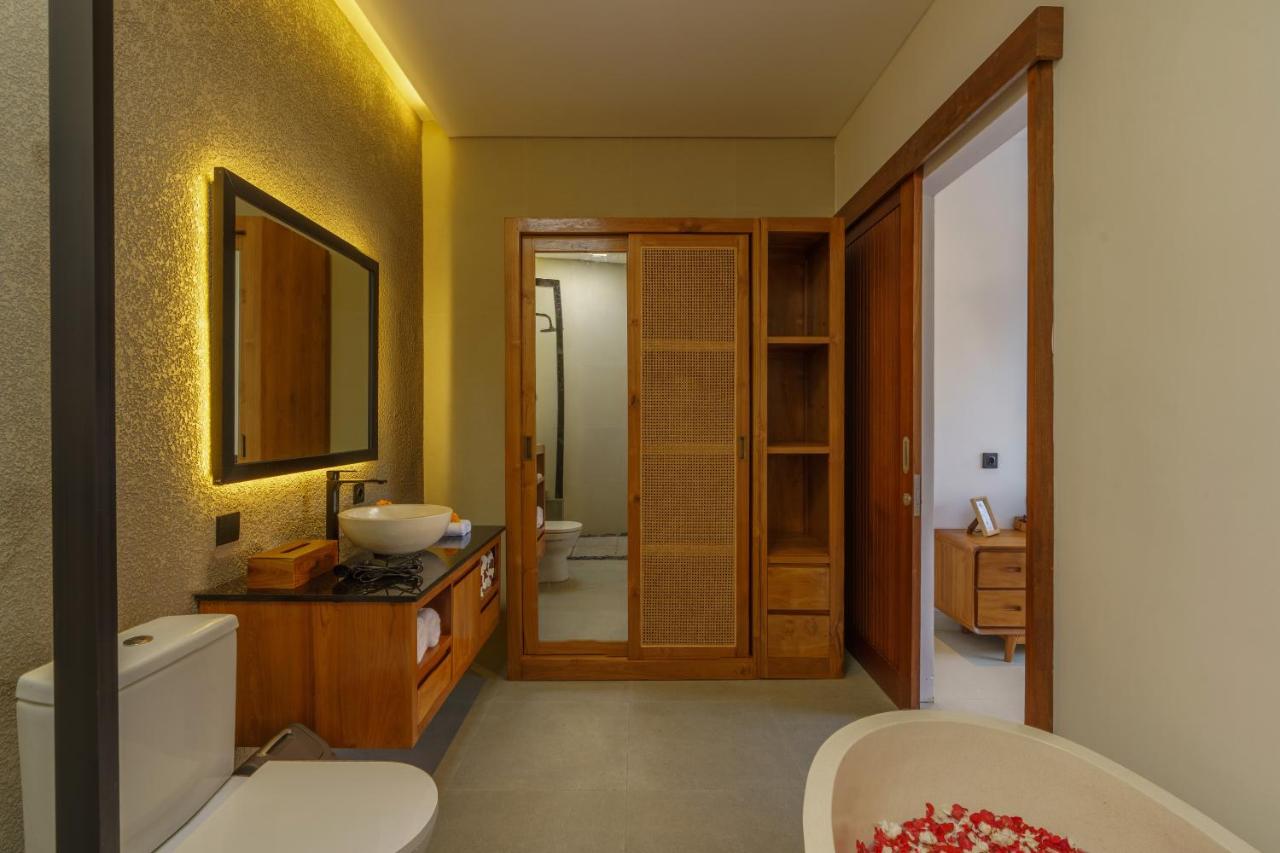 Amisava Villas Ubud - 3