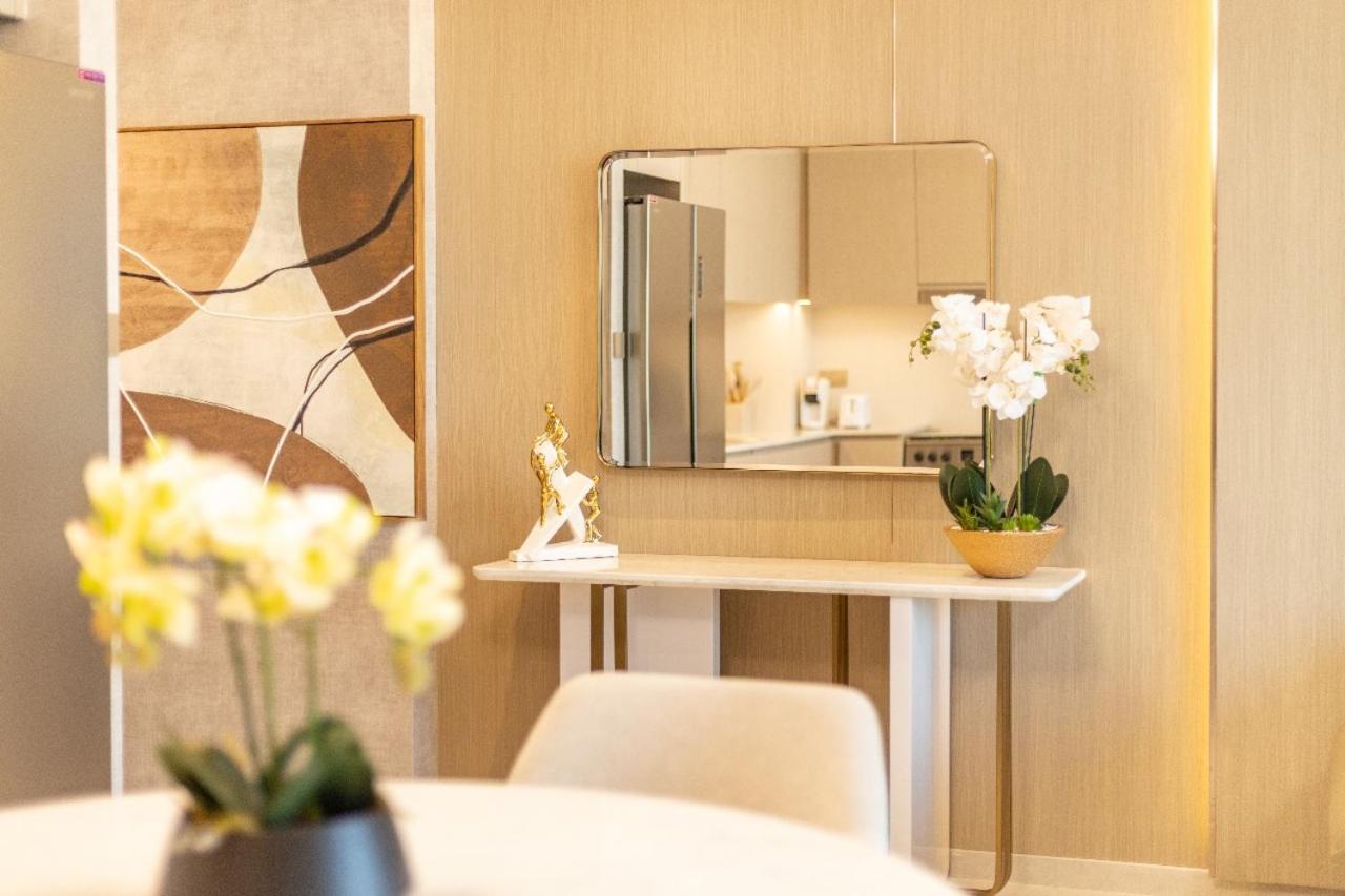 Stunning Burj View High Floor EB - 3