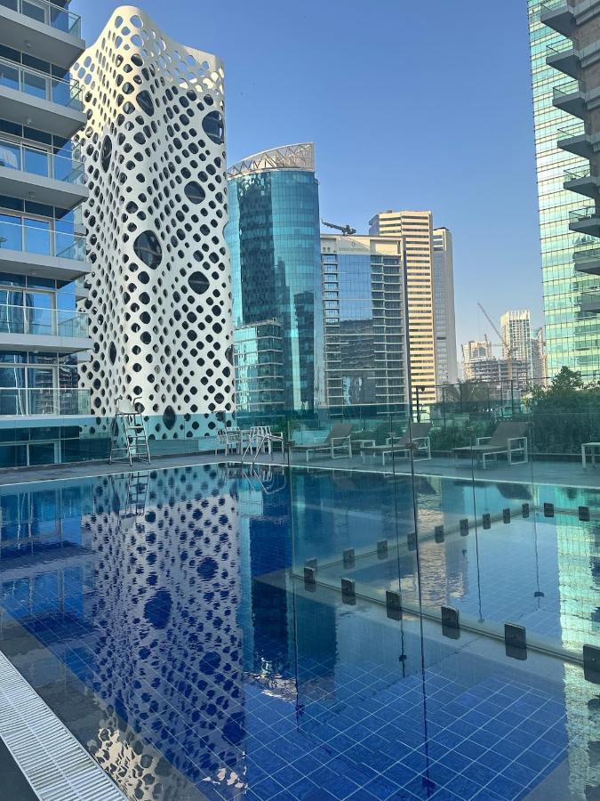 5-Star Vibes Modern Studio Business Bay - 3