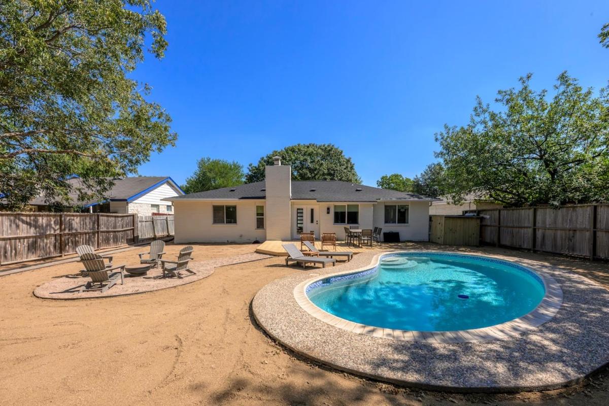 Stylish Austin 3BR and Private Pool - 4