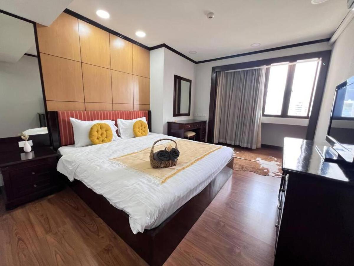 Sukhumvit soi 4 Apartment Center of BKK - 4