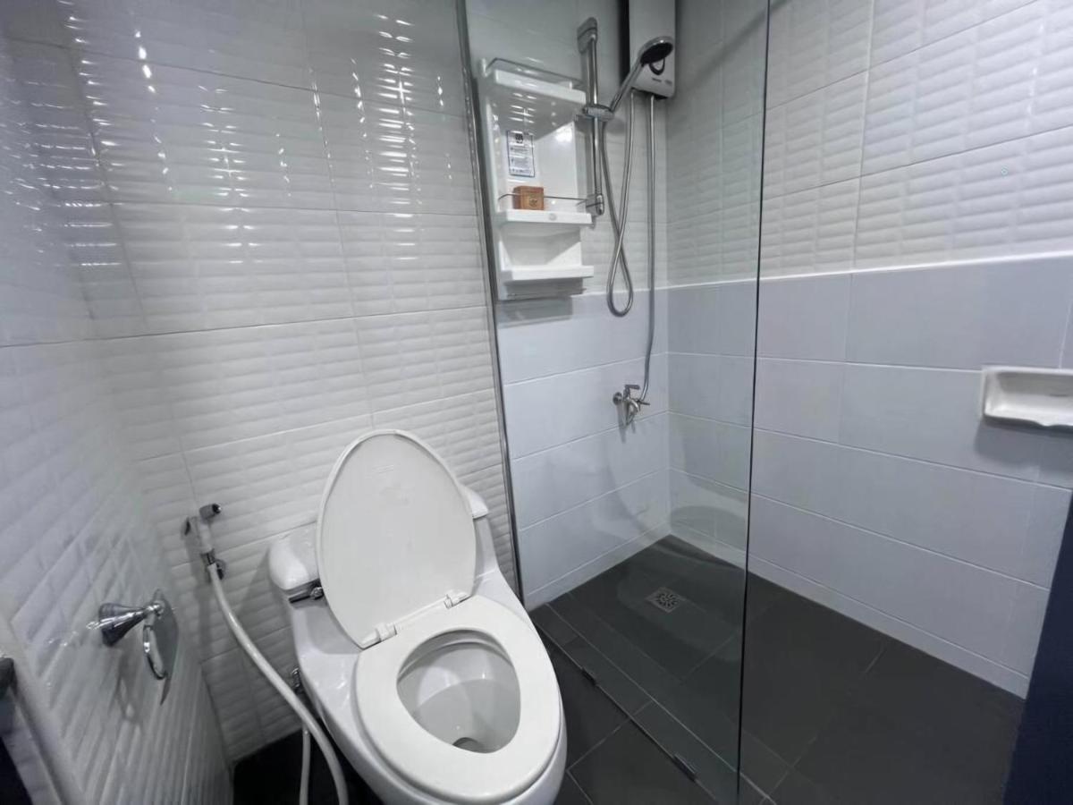 Sukhumvit soi 4 Apartment Center of BKK - 2