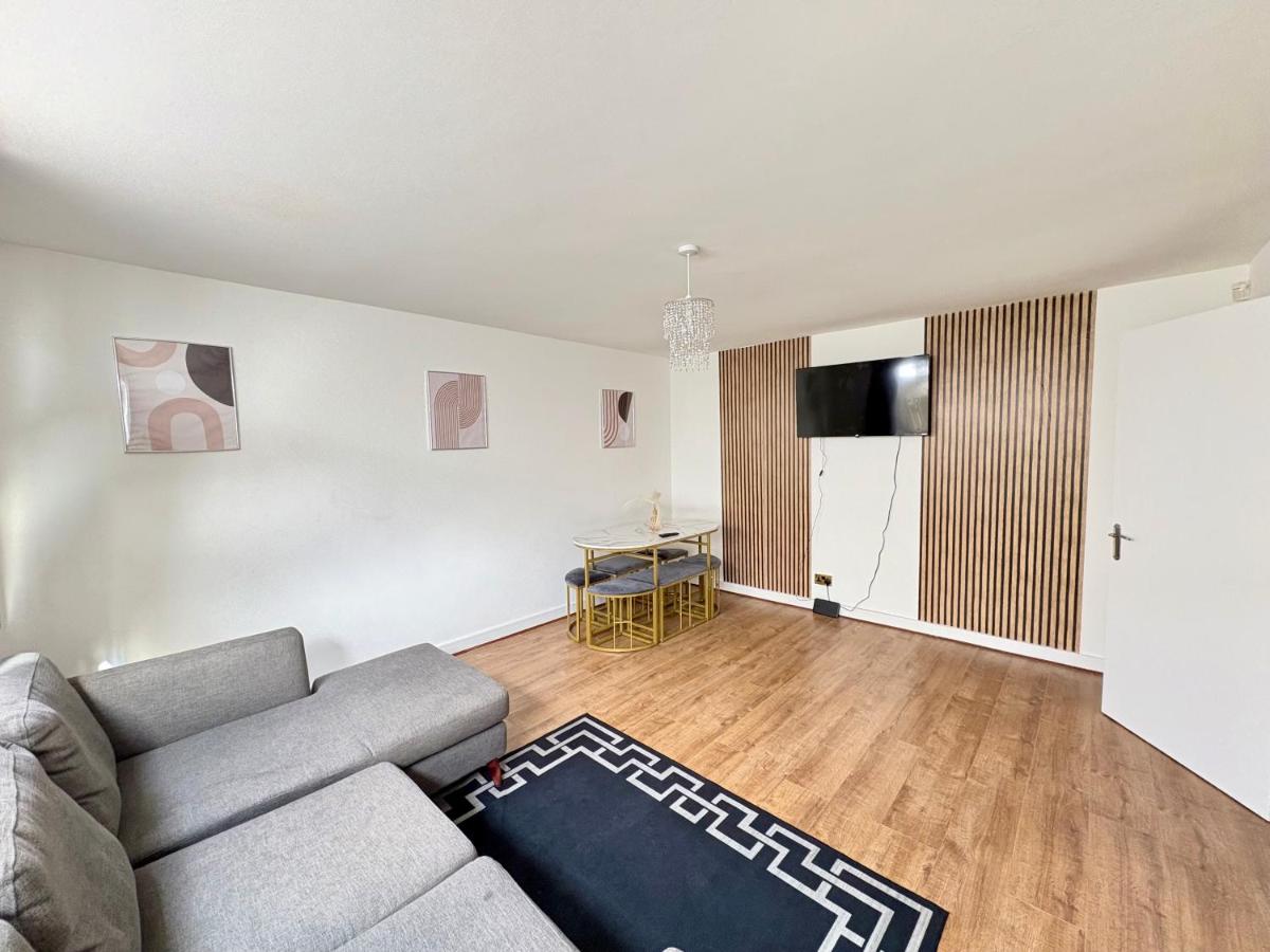 Excel & London City Airport 3bed Garden Retreat