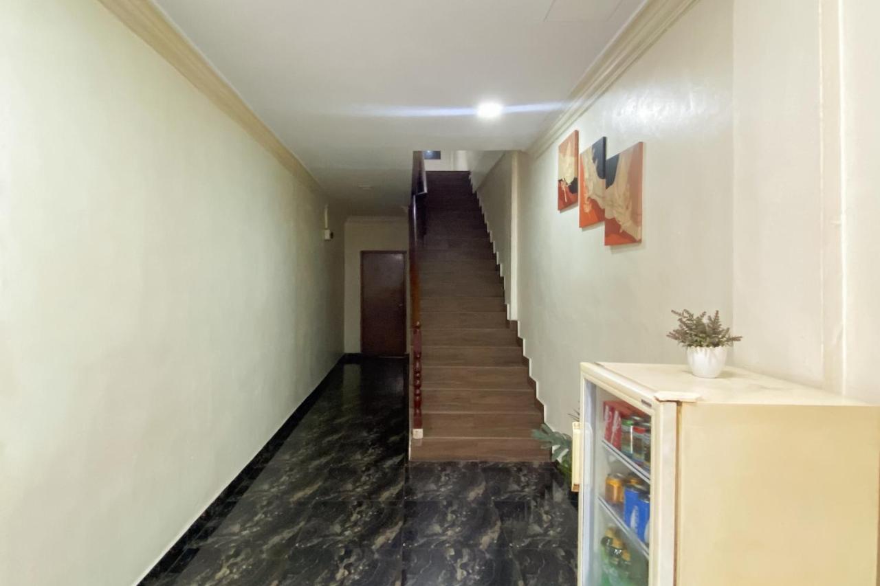 RedDoorz near Jodoh Batam - 2