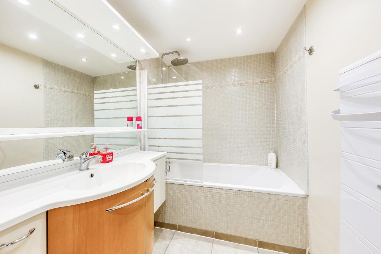 Spacious 3-Bedroom Duplex with Garden close to CDG Airport - 3