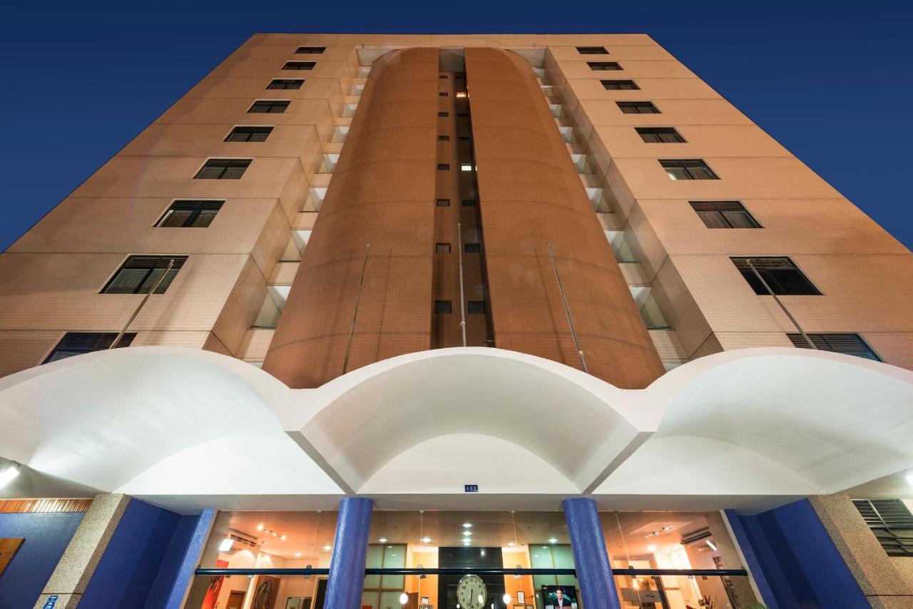 Hotel Executive Arrey photo