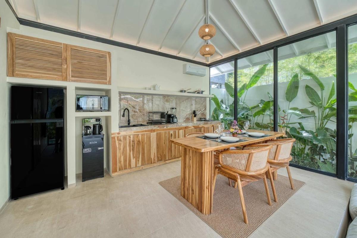 Melasti Breeze 1BR Brand New Tropical Escape in Uluwatu - 5